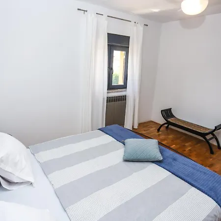 Apartman Irena
