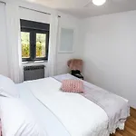 Apartment Irena *