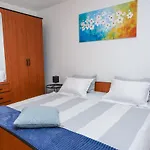 Apartment Irena