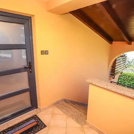 Irena Apartment