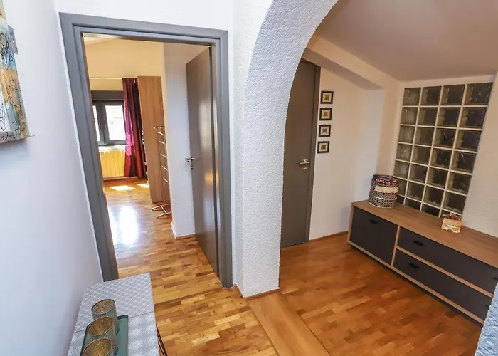 Irena Apartman Poreč