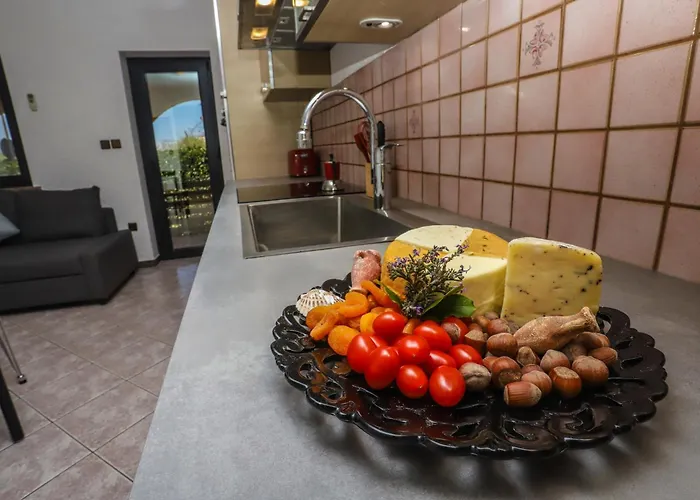 Irena Апартаменты *